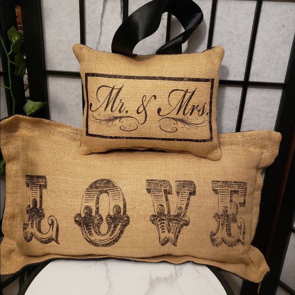 Vintage Inspired Pillow and Door Hanger